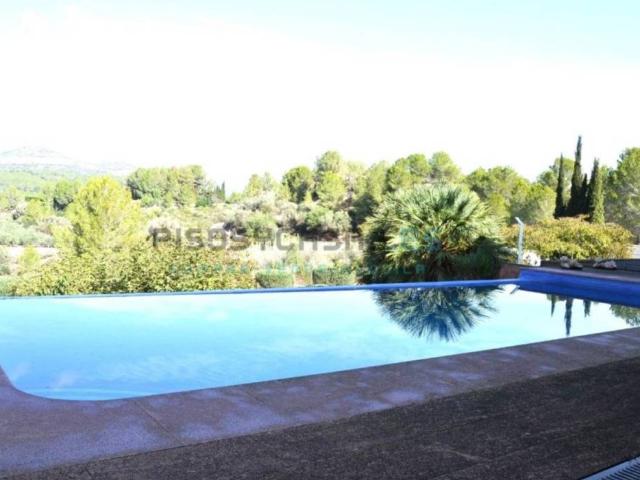 Casa en venta en la Vall d'Albaida, Valencia