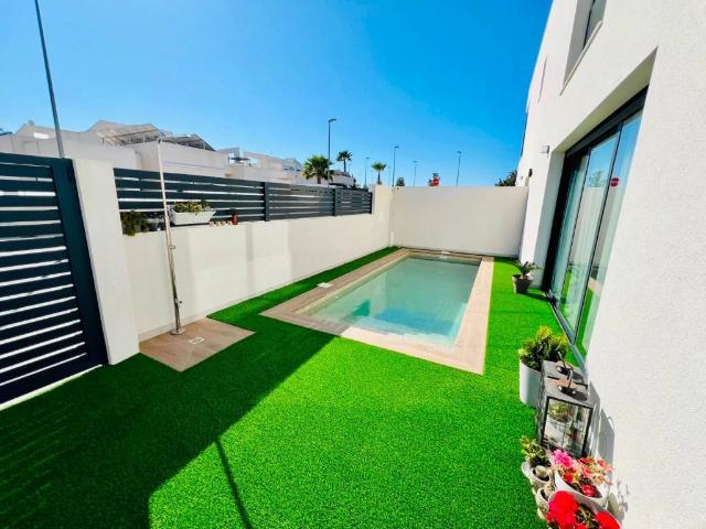Casa en venta en el Baix Segura / La Vega Baja, Valencia