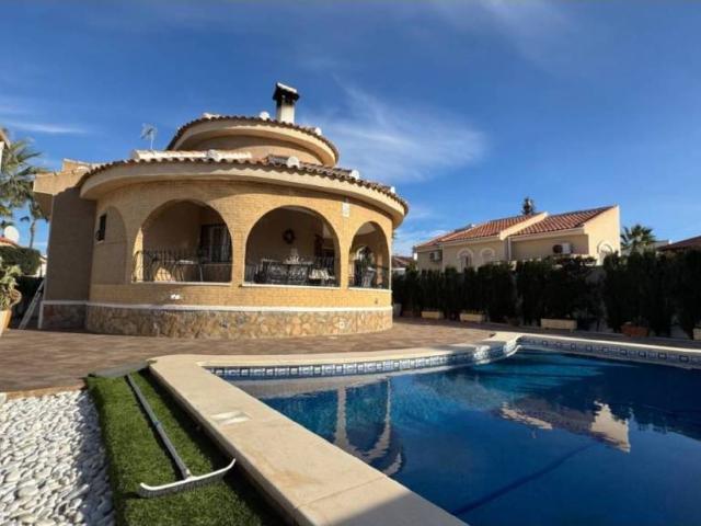 Casa en venta en Urbanización Monteazul, Benijófar