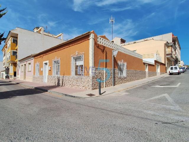 Casa en venta en el Baix Segura / La Vega Baja, Valencia