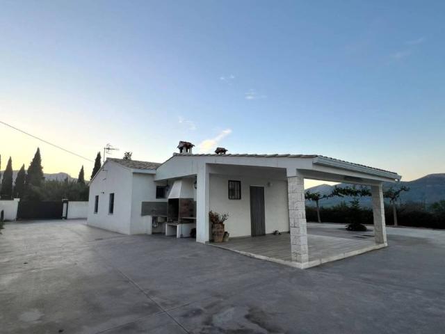 Casa en venta en Benillup