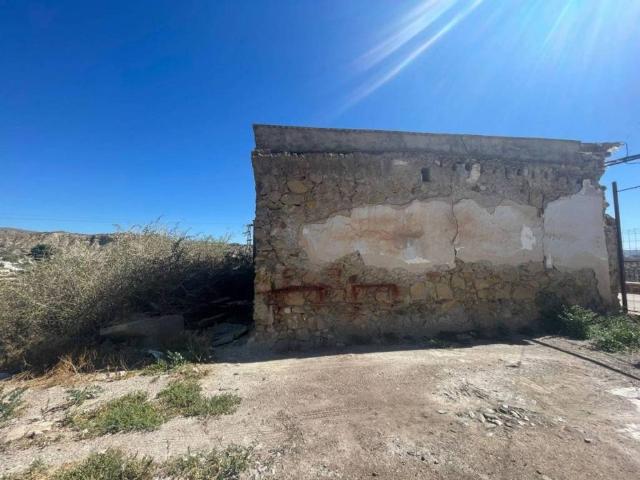 Casa en venta en Bentarique, Andalucía