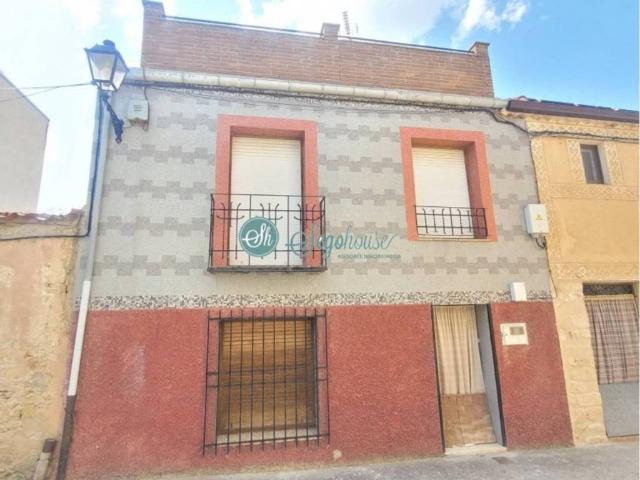 Casa en venta en Bernuy De Porreros, Castilla y León