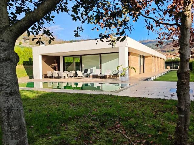 Casa en venta en Berriz, Guipúzcoa