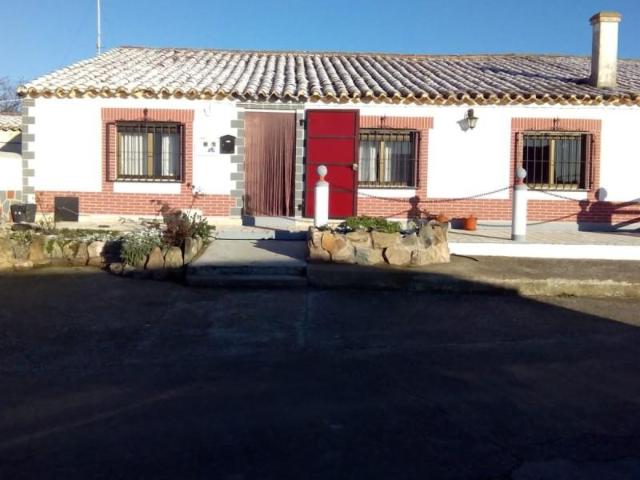 Casa en venta en Berrocal De Huebra, Castilla y León