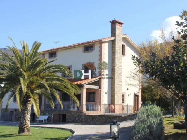 Casa en venta en Berzocana, Extremadura