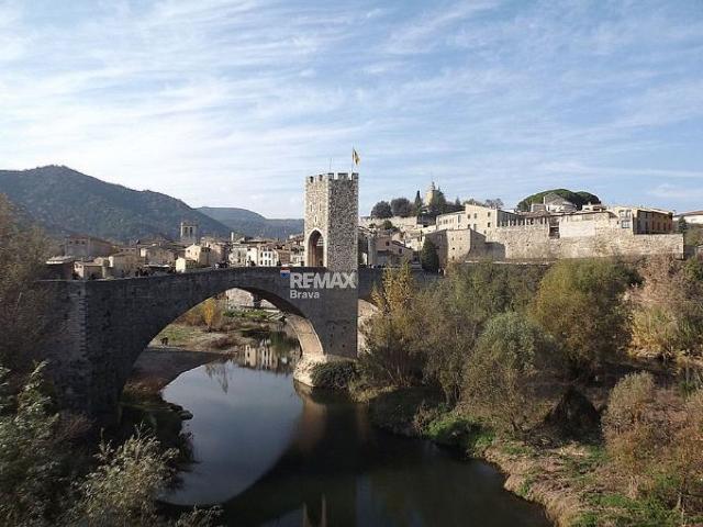 Chalet en venta en Garrotxa, Catalunya