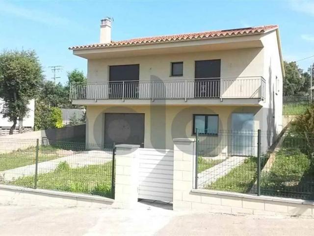 Casa en venta en Bescanó