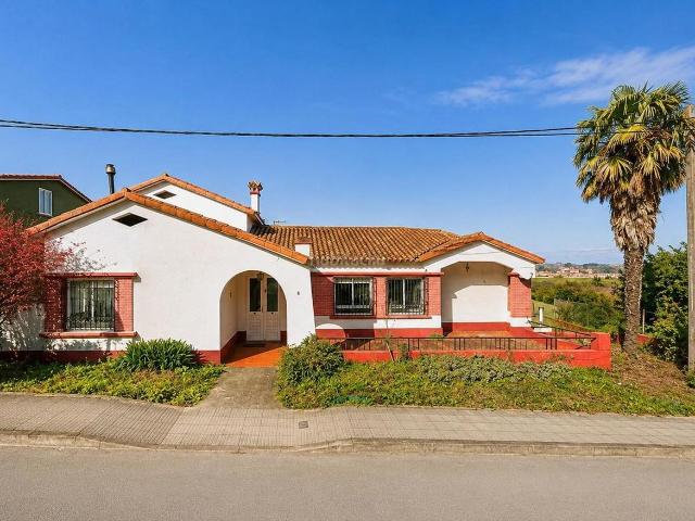 Casa en venta en Betanzos, Galicia
