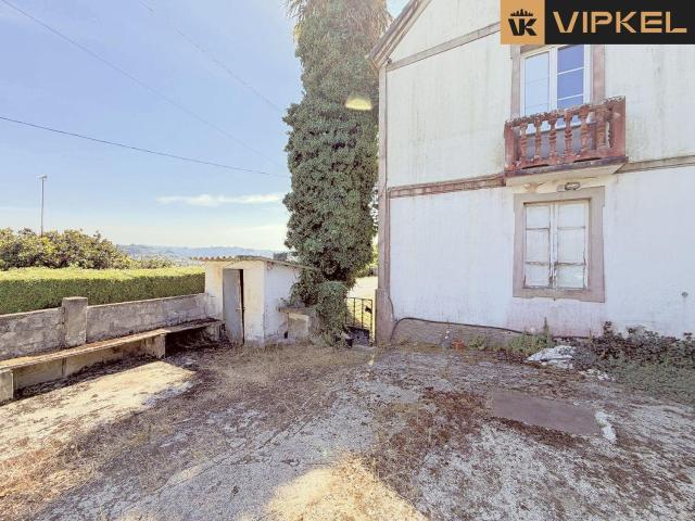Casa en venta en Albar, Betanzos