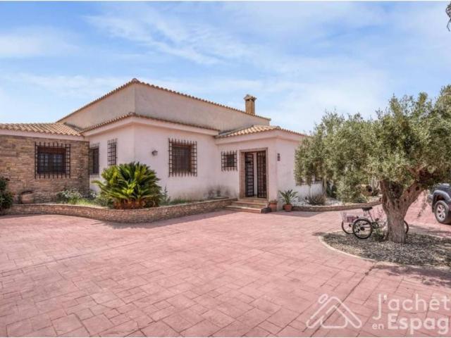 Casa en venta en el Camp de Túria, Valencia