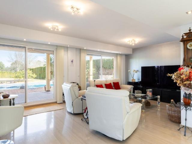 Casa en venta en el Camp de Túria, Valencia