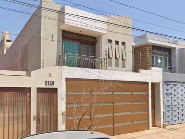 Casa en venta en Tepatitlán De Morelos, Jalisco