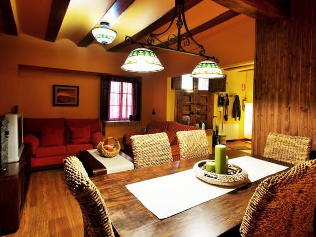 Casa en venta en l'Alt Vinalopó / El Alto Vinalopó, Valencia