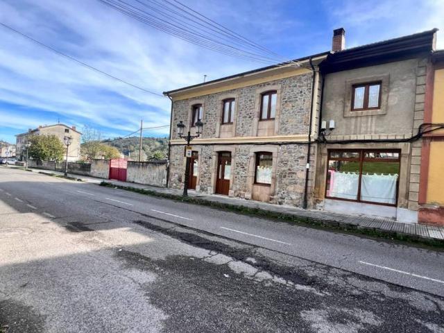 Casa en venta en Bimenes, Asturias
