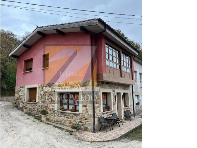 Casa en venta en Bimenes, Les Collaes