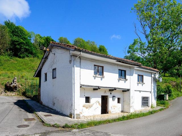Casa en venta en Bimenes, Asturias