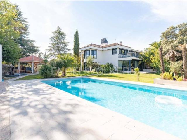 Casa en venta en Boadilla Del Monte, Madrid