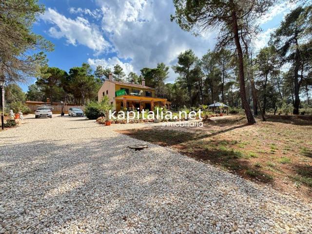 Casa en venta en la Vall d'Albaida, Valencia