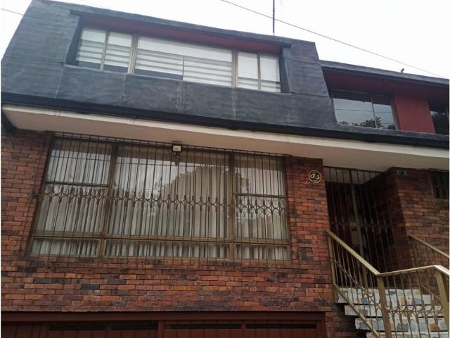 Casa en venta en Verona, Brazuelos