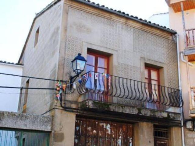 Casa en venta en Bohoyo