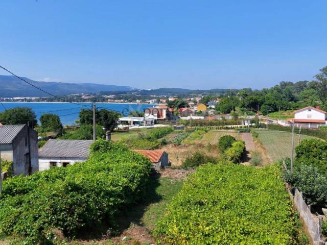 Casa en venta en Boiro