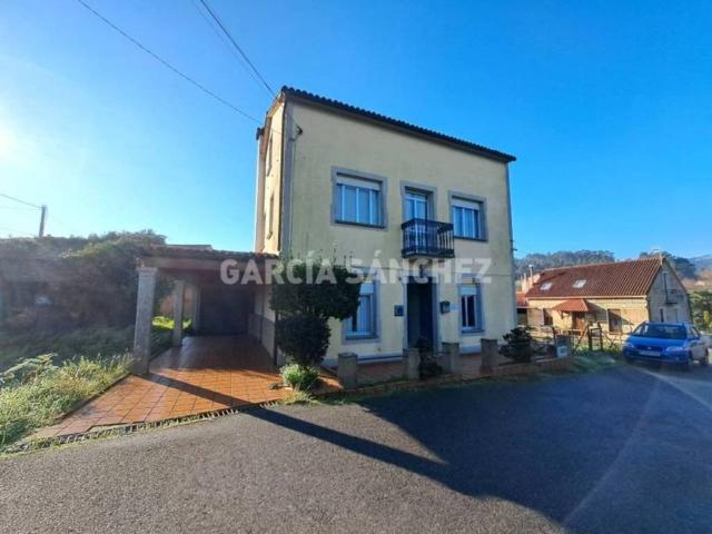 Casa en venta en Bealo, Boiro