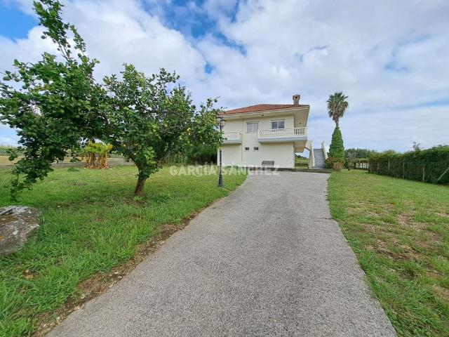Chalet en venta en Lampón, A Barbanza