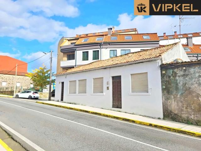 Casa en venta en Boiro