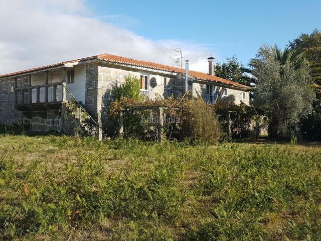 Casa en venta en A Bola