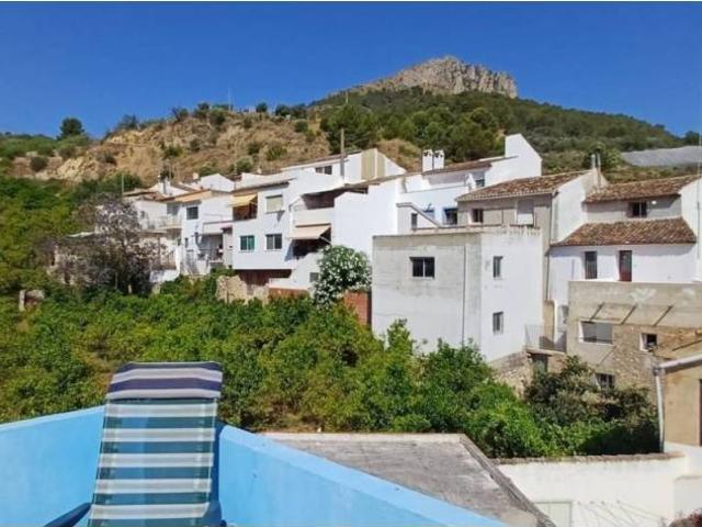 Casa en venta en Bolulla