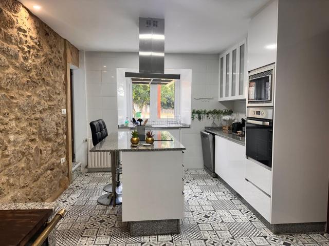 Casa en venta en Boqueixón, Santiago