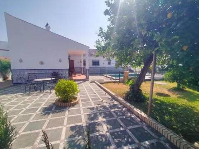 Casa en venta en Bormujos, Andalucía