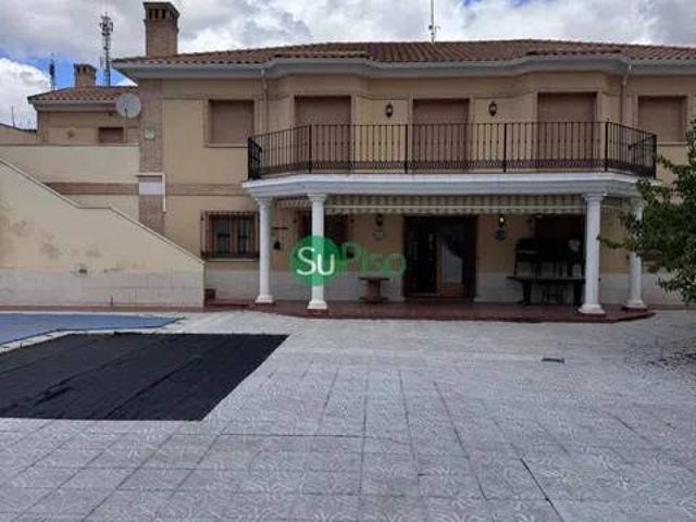 Casa en venta en Borox, Castilla-La Mancha