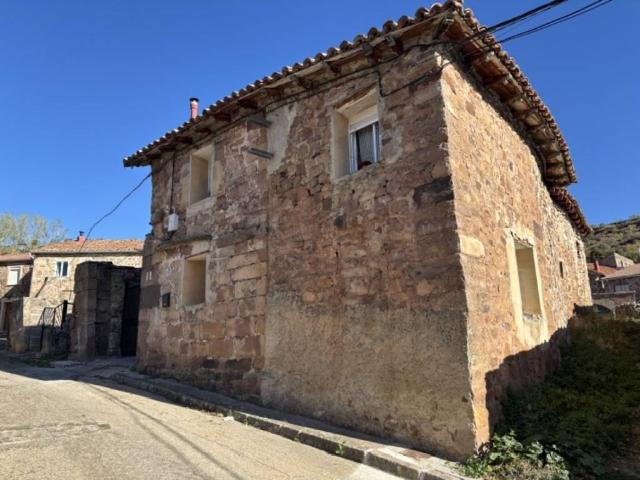 Casa en venta en Brañosera, Castilla y León