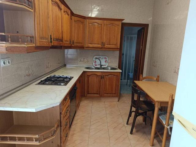 Casa en venta en Brenes, Andalucía