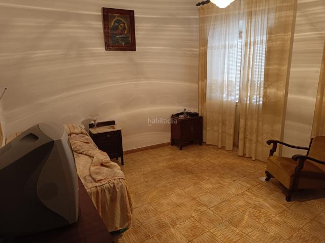 Casa en venta en Brenes, Sevilla