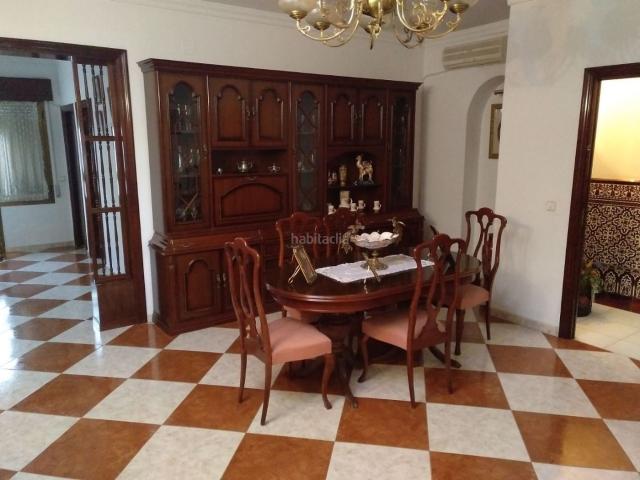 Casa en venta en Brenes, Andalucía