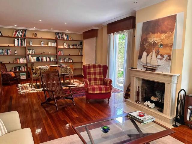 Casa en venta en Brión, Santiago