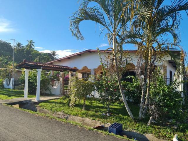 Casa venta en Buena Vista, Colón