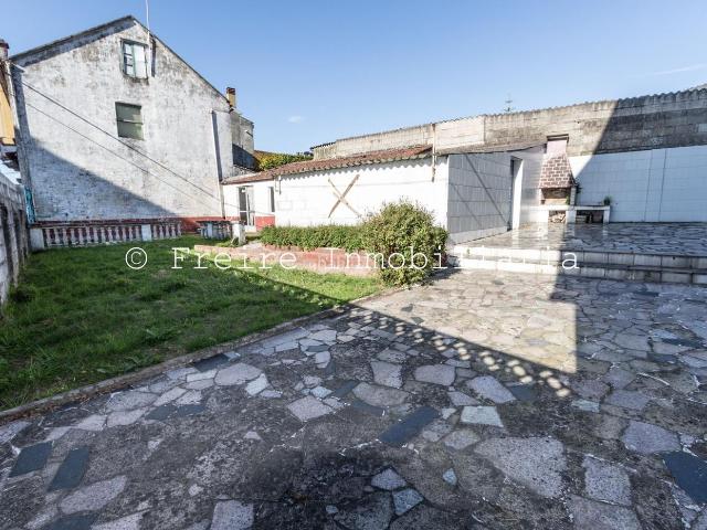 Casa en venta en Bueu (San Martiño de Fóra), O Morrazo