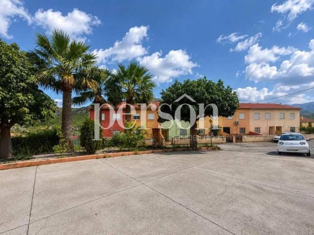 Casa en venta en La Serranía, Valencia