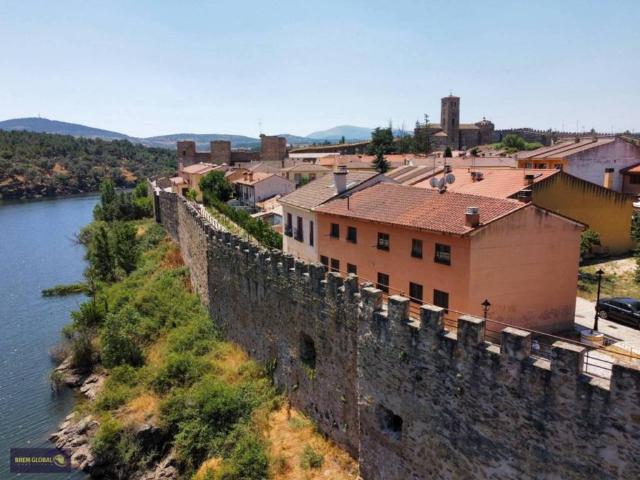 Casa en venta en Buitrago Del Lozoya, Madrid