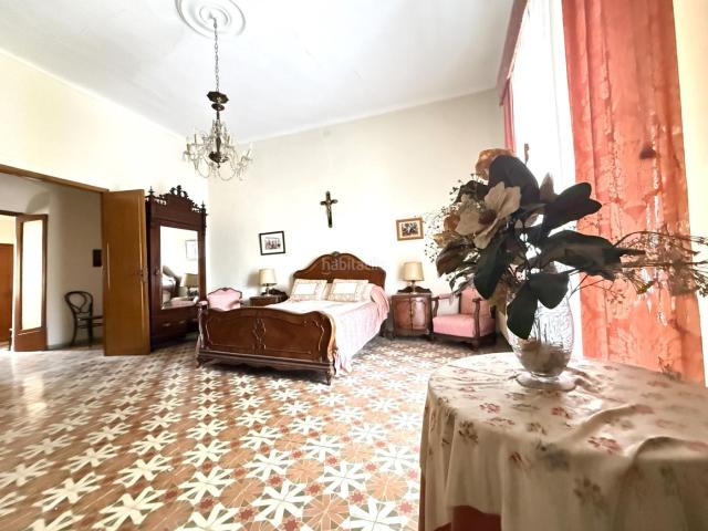 Casa en venta en Bujalance, Andalucía