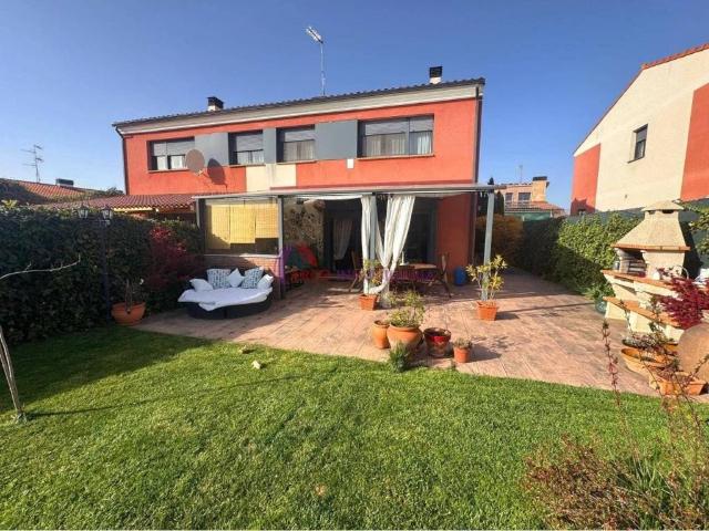 Casa en venta en Buniel, Castilla y León