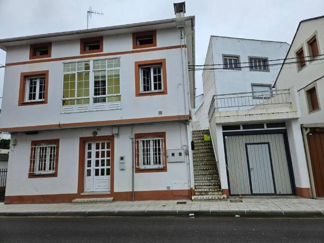 Casa en venta en Burela, Lugo