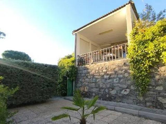 Casa en venta en Burgohondo, Ávila