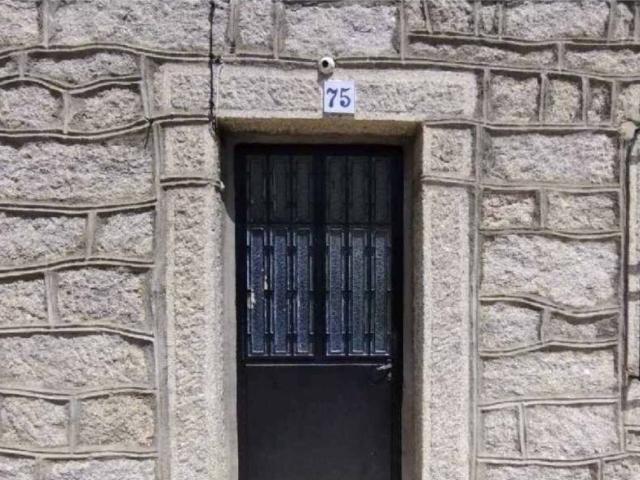 Casa en venta en Burgohondo, Castilla y León