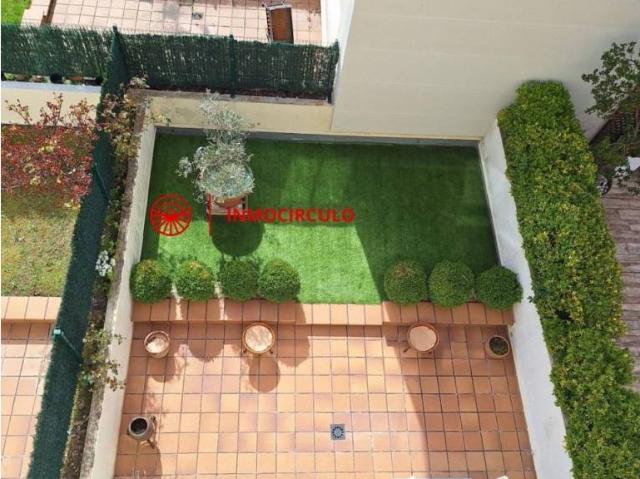 Casa en venta en Burgos, Castilla y León