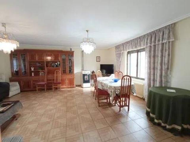 Casa en venta en Burgos, Castilla y León